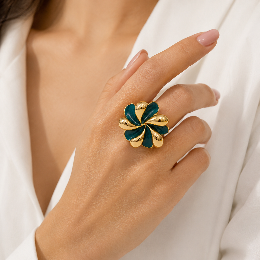 Teal Gold Spiral Ring