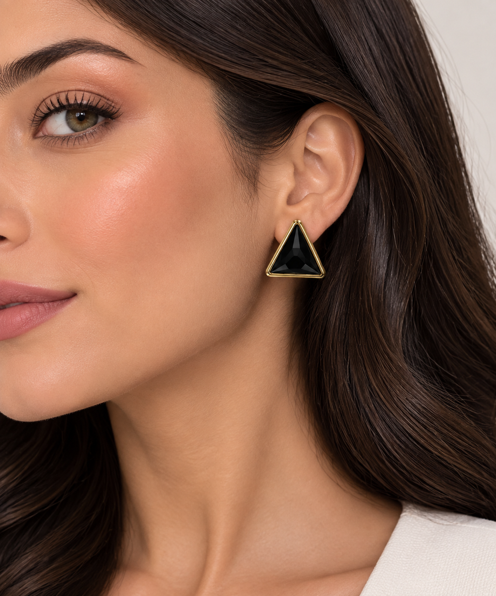 Black Triangle Elegance