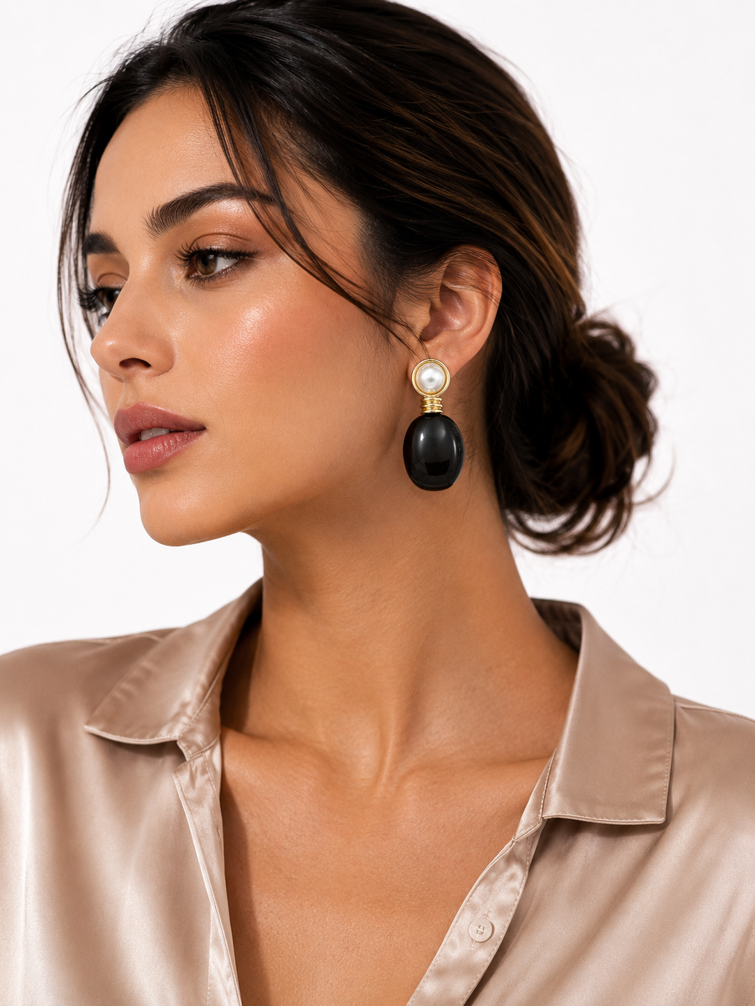 Pearl & Black Resin Earrings