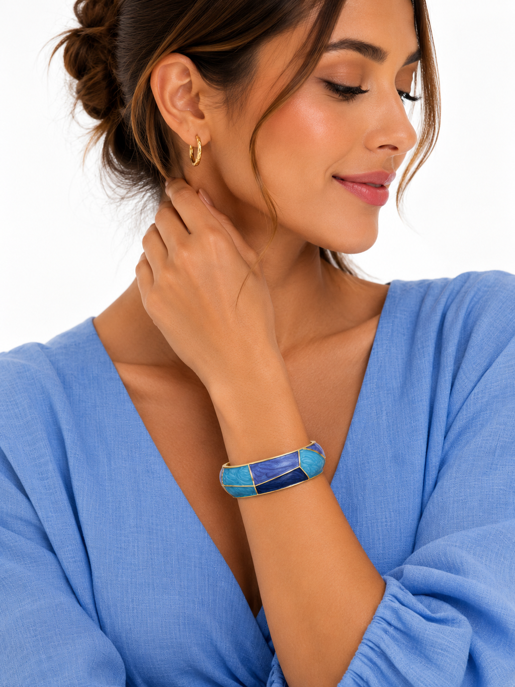 Gold-tone enamel bangle bracelet