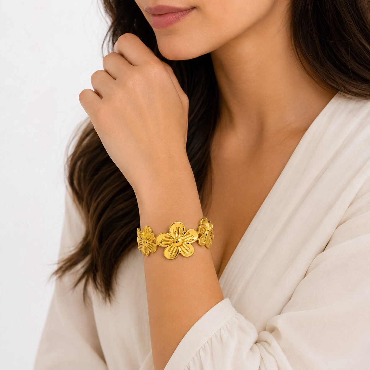Elegant Floral Gold Bracelet
