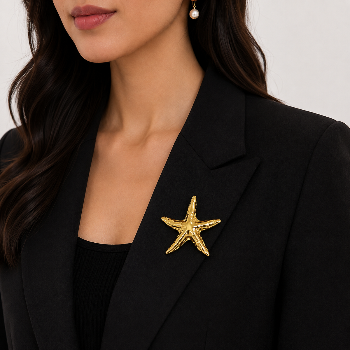 Elegant Gold Starfish Brooch