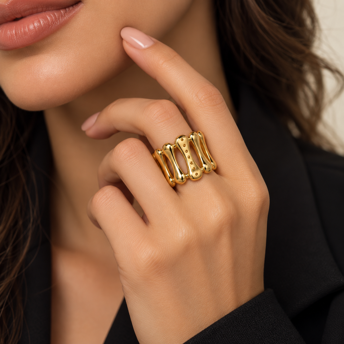 Sculptural – Bold – Luxurious.