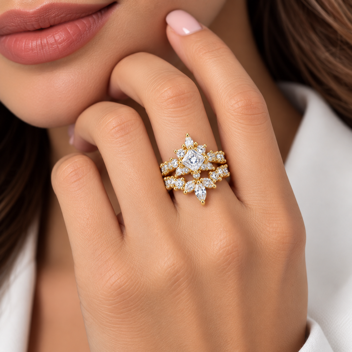 Two-Piece – Sparkling – Luxurious