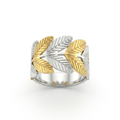 Laurel Band Ring